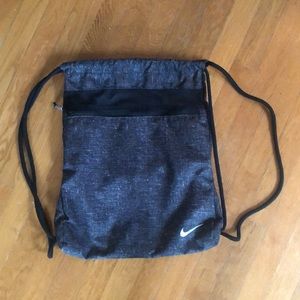 Nike drawstring bag
